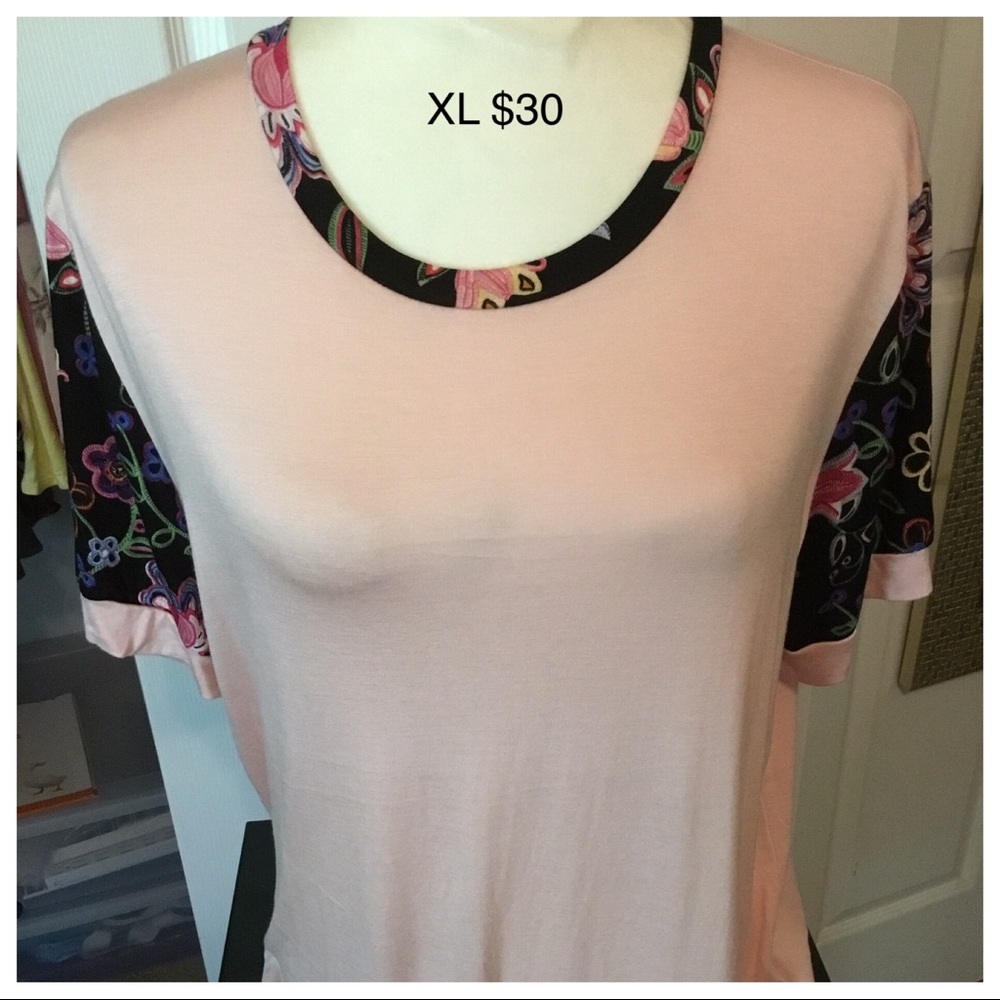 Ring Neck Tee NWT